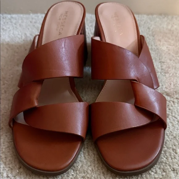 Messeca New York Women's Brown Slide Leather Thunder Sandals size 9.5 - Picture 1 of 14